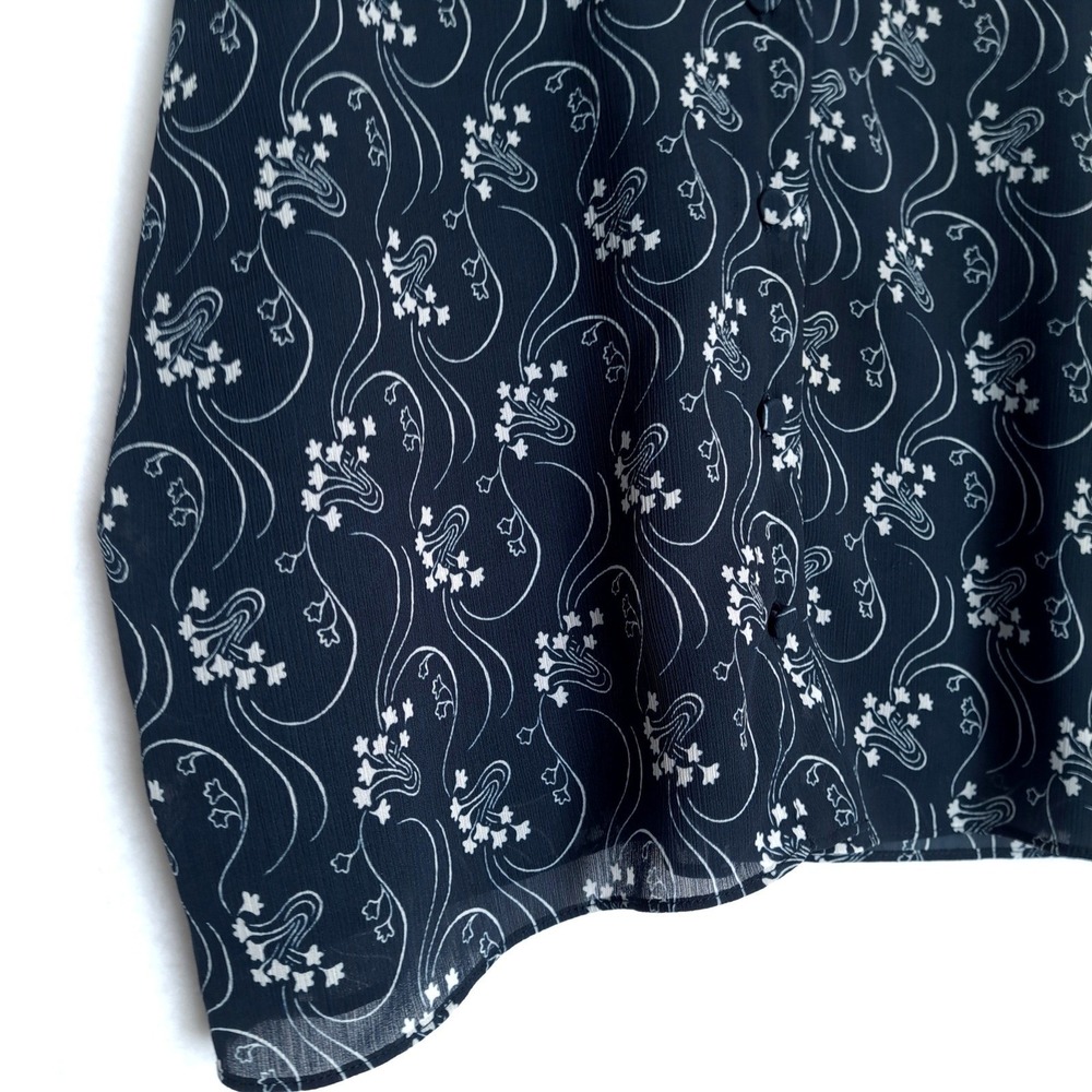 J Crew Blouse Womens S Navy Square Neck Flutter Sleeve Floral Print Lightweight - Picture 6 of 8